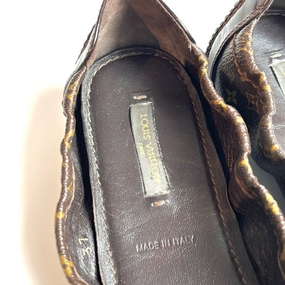 Louis Vuitton Lovely Brown Monogram Canvas Cube Patent-Leather-Trim Flats - Picture 9 of 11